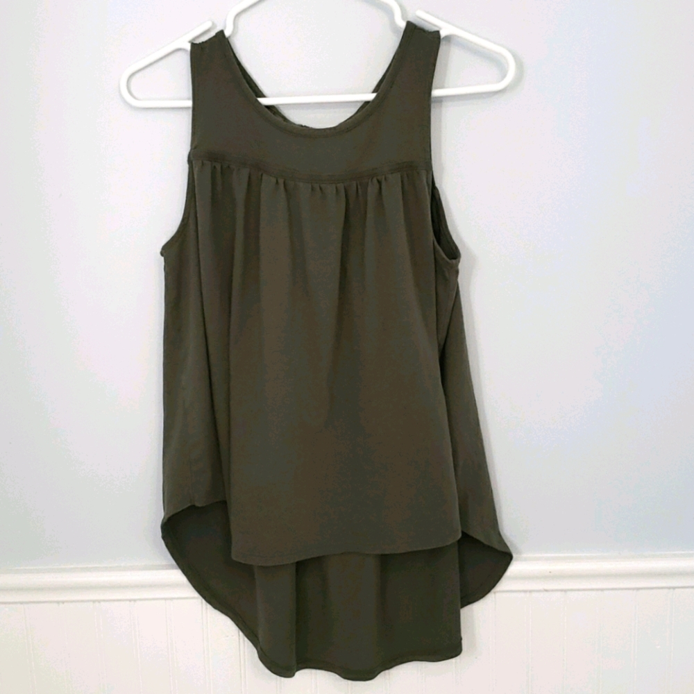 4/$25 Gap Olive Boho Tank